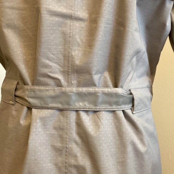 Awesome North Face waterproof trench - Picture 3 of 13